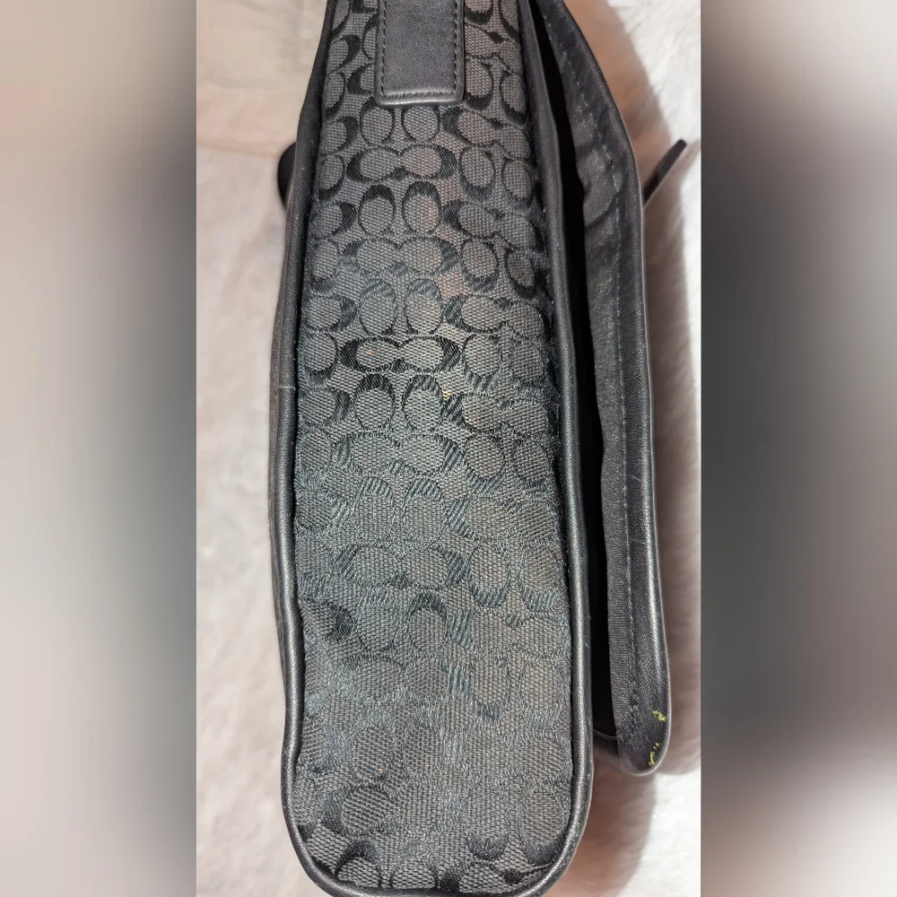 Coach Signature Jacquard Map Bag Messenger Shoulder F70699 Black GUC